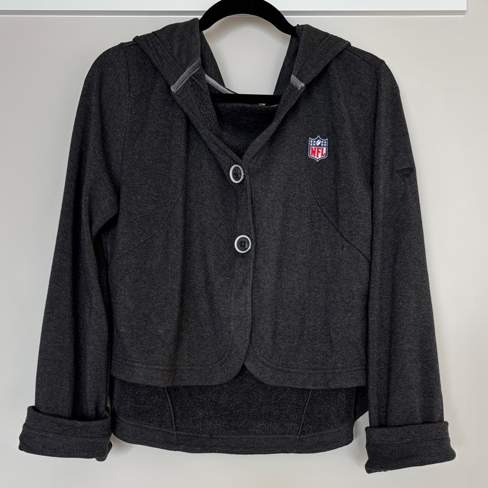 NFL Women’s Charcoal Gray Sweater